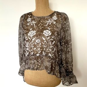 Pretty Embroidered Blouse NWOT